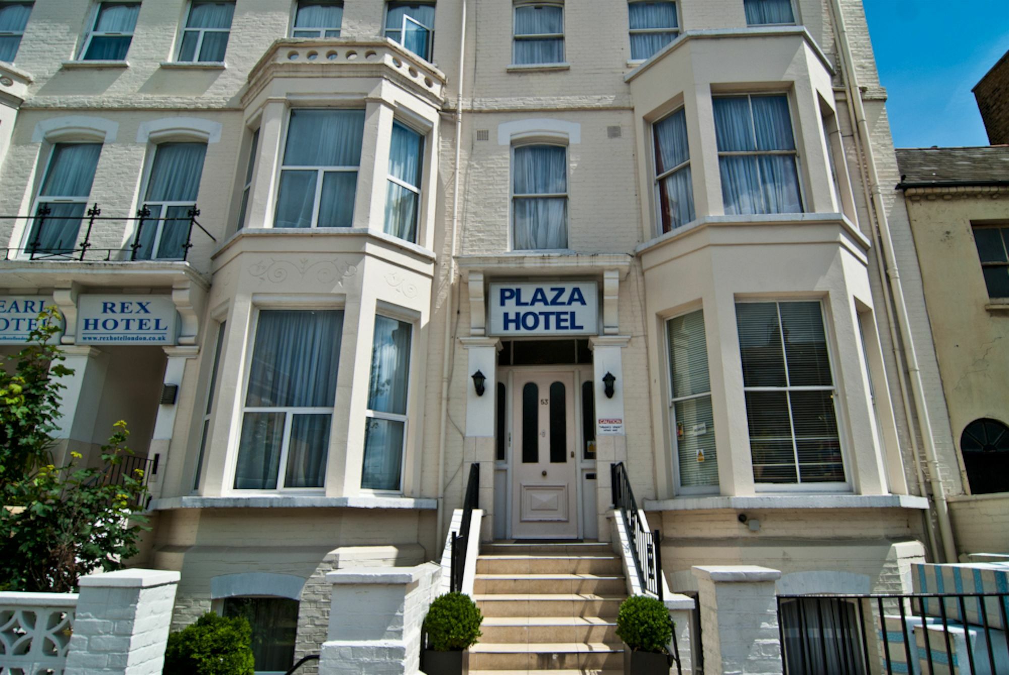 Plaza Hotel Londen Buitenkant foto